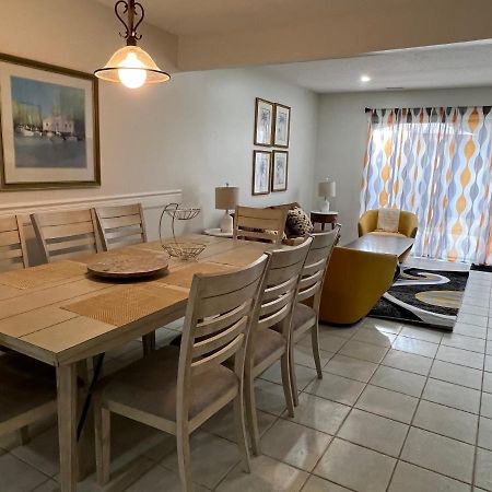 Spacious, Cozy Villa W/Parking In Coligny Villas Hilton Head Island Buitenkant foto
