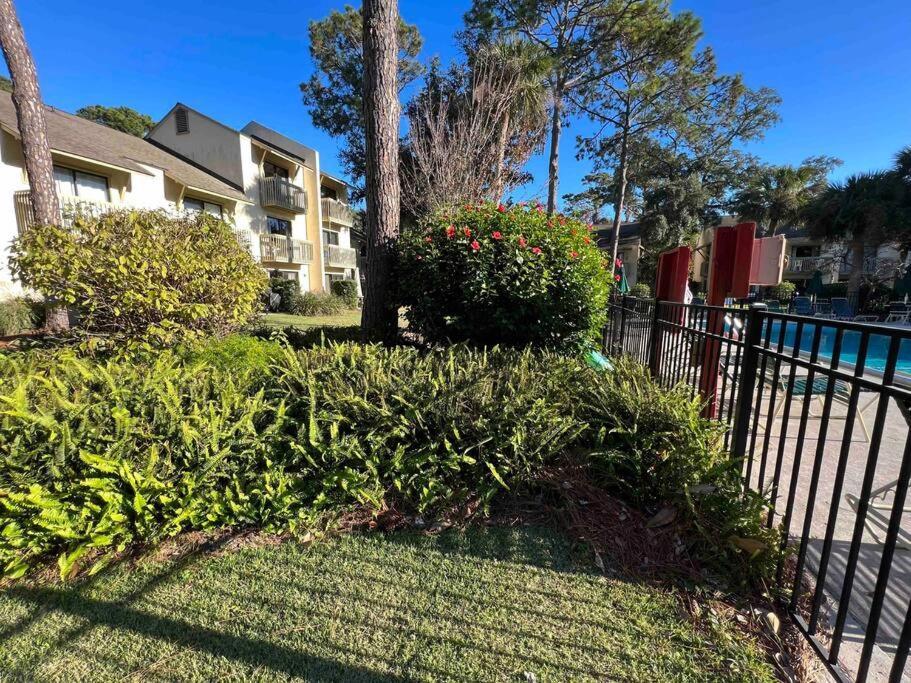 Spacious, Cozy Villa W/Parking In Coligny Villas Hilton Head Island Buitenkant foto