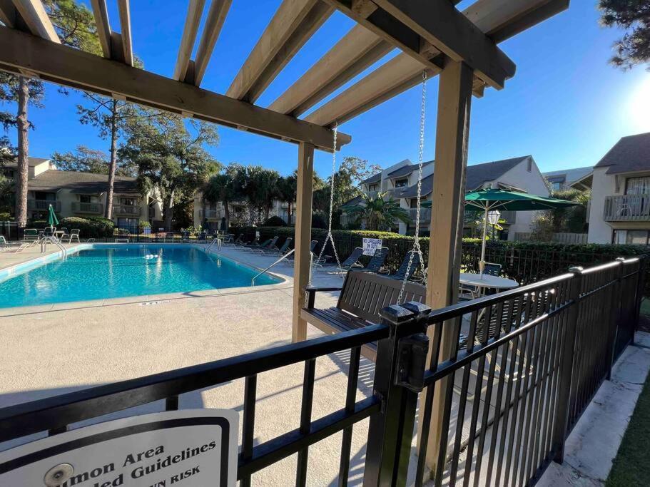 Spacious, Cozy Villa W/Parking In Coligny Villas Hilton Head Island Buitenkant foto