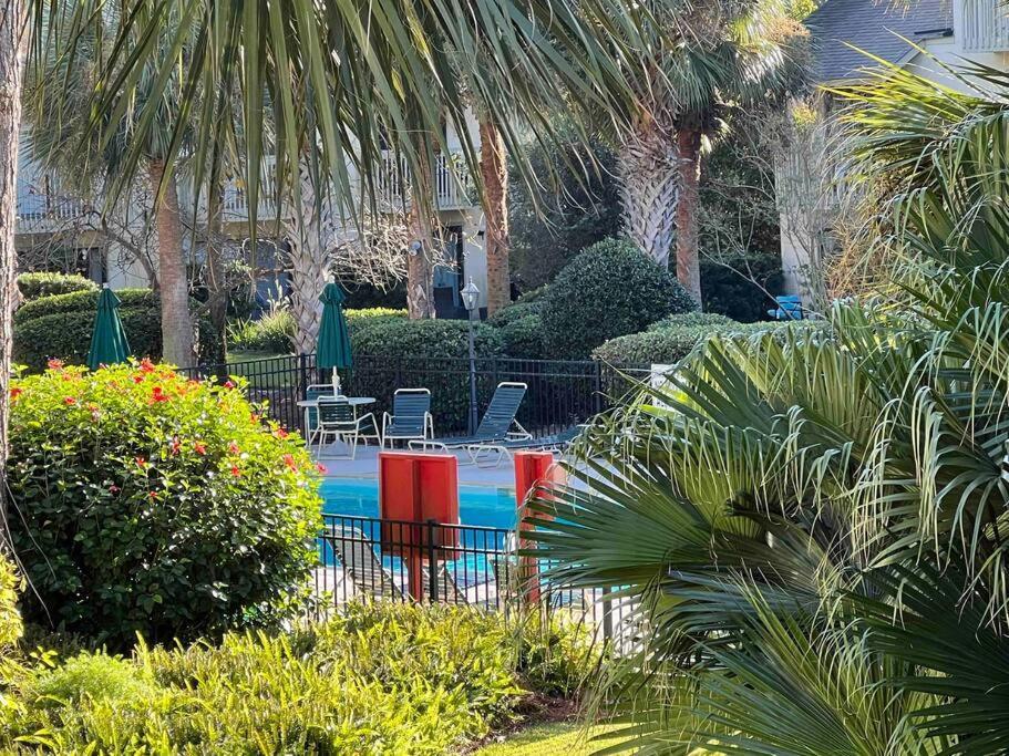 Spacious, Cozy Villa W/Parking In Coligny Villas Hilton Head Island Buitenkant foto