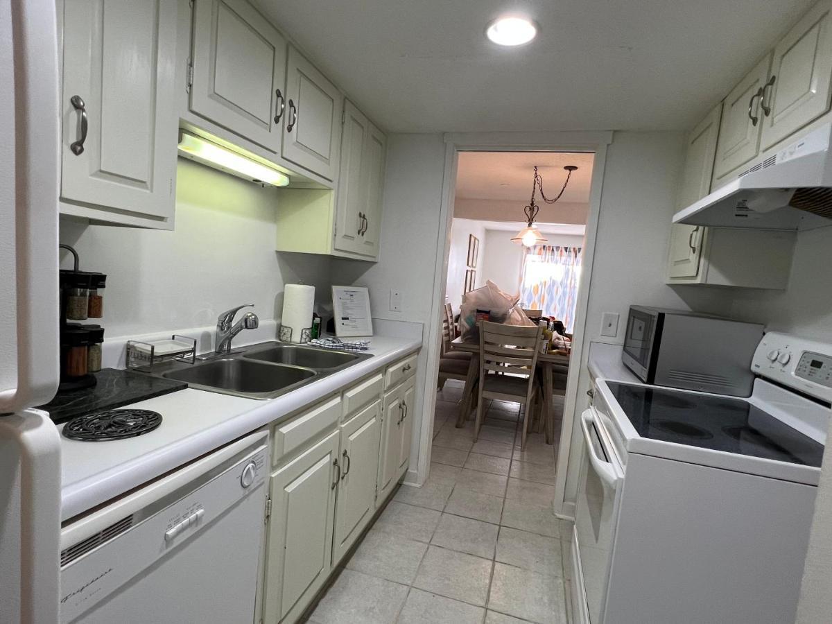 Spacious, Cozy Villa W/Parking In Coligny Villas Hilton Head Island Buitenkant foto